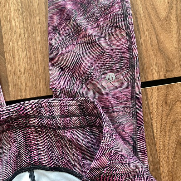 Lululemon Swift Speed High-Rise Tight 28" Size 6 - Picture 3 of 7